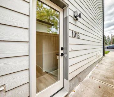 Brand-New 1BR Basement Suite in Shaganappi – Private Entrance & Bri... - Photo 1