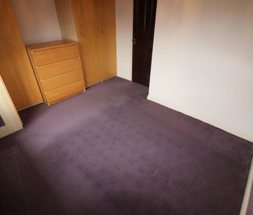 2 bedroom semi-detached house to rent - Photo 6