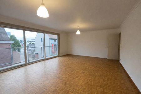 Te huur: Ruim en lichtrijk appartement - Photo 2