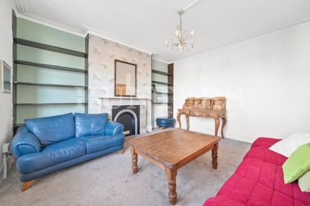 3 bedroom Flat To Let Total Size: 442 SQ FT - Photo 3