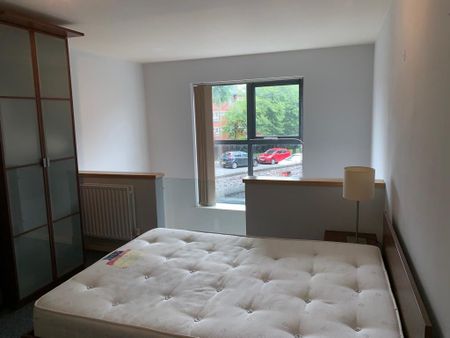 1 Bed Flat, Birmingham City Centre, B16 - Photo 5