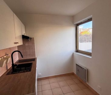 Location Appartement 1 pièce 29m² ENGHIEN LES BAINS 95880 - Photo 2