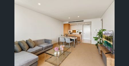 Fully Furnished Luxury Apartment - Photo 5