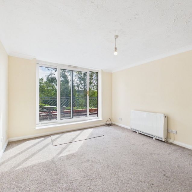Gandon Vale, High Wycombe, Buckinghamshire,HP13 - Photo 1