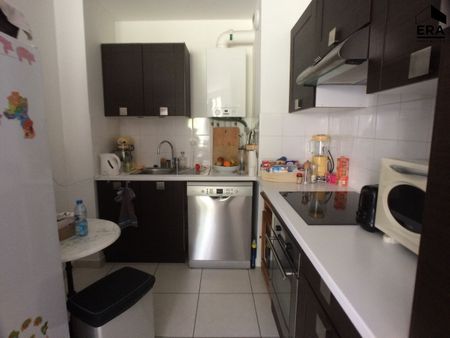 Location Appartement 4 pièces 77m² TOURS 37100 - Photo 2
