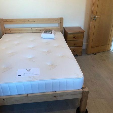 Cowley Road, Oxford, Oxford - Photo 1