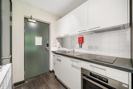 Studio to rent - Photo 4