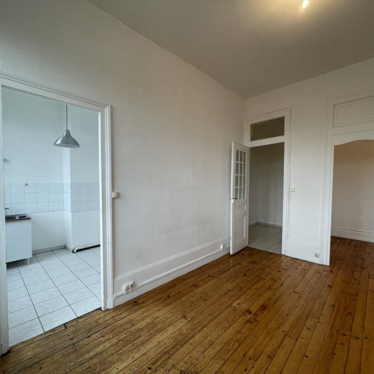 STUDIO A LOUER LYON 1ER ARRONDISSEMENT Normale-Chartreux - Photo 1