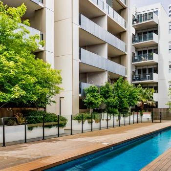 2 Bedroom 2 Bathrooms - Photo 1