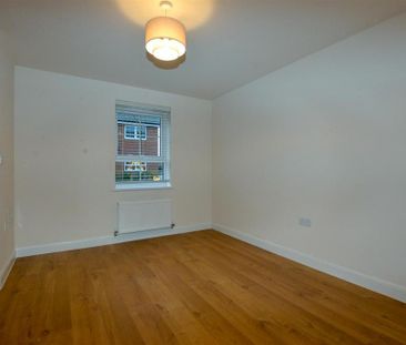 2 bedroom end of terrace house to rent - Photo 6