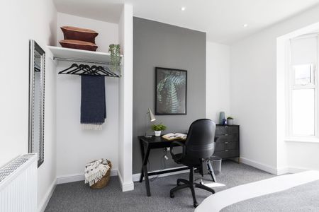 INCREDIBLE Student Property near Uni, Lincoln, West Parade - Photo 3