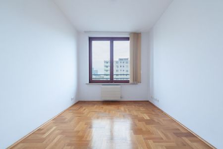 Atrkcyjne 90 m2 biuro w Śródmieściu - Photo 4