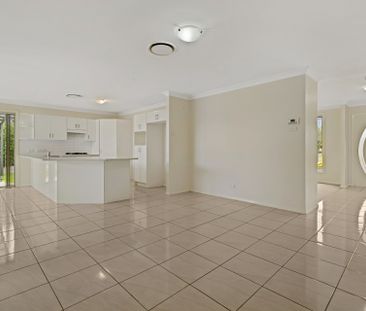 THIS HOME HAS THE LOT!! - Photo 2