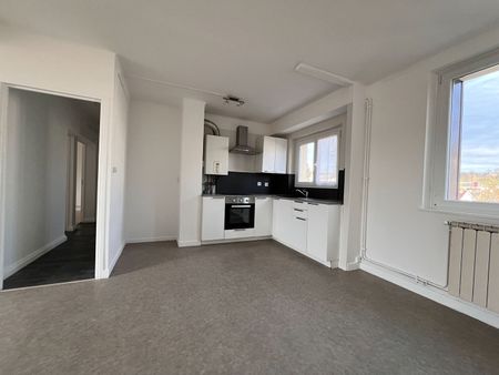 Location Appartement 3 pièces 57m² - Photo 2