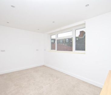 5 bedroom terraced house to rent - Photo 6