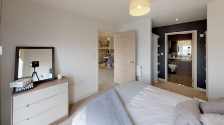 1 Bed Flat, Ellesmere Street, M15 - Photo 2