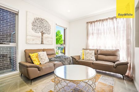 A Near New Aesthetically Designed Spacious Family Home - Photo 5