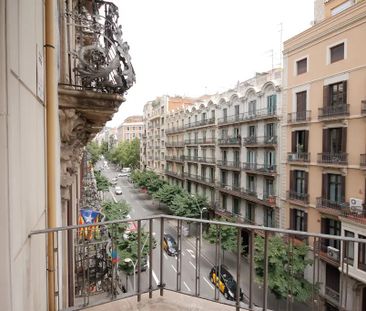 Carrer de Balmes, Barcelona, Catalonia 08007 - Photo 5