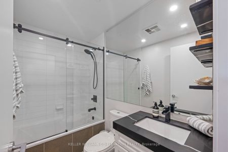 2 Gladstone Lofts - Photo 2