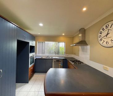 Flat Bush - Photo 4