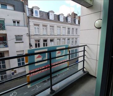 Location appartement 2 pièces 60.2 m² à Lille (59000) VIEUX LILLE - Photo 2