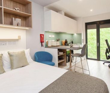 Studio to rent - Photo 1