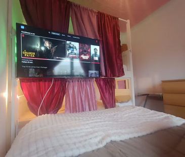 Rua Garcia de Orta, Amadora, Lisbon 2720-249 - Photo 6