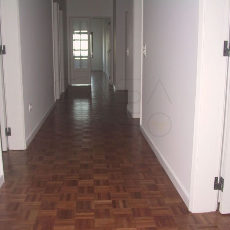 4 room luxury Flat for rent in Baixa de Setubal, Setúbal, Distrito de Setúbal - Photo 1