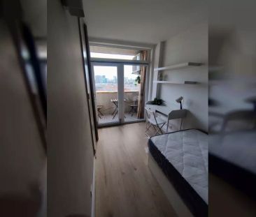 Room in shared apartment in Barcelona - Foto 1
