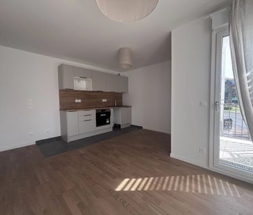 Location Appartement 2 pièces 45m² RUEIL MALMAISON 92500 - Photo 3