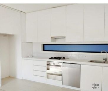 8 Yellow Box Lane, Burwood VIC 3125 - Townhouse For Rent | Domain - Photo 1