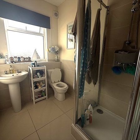 Acre Lane, Bromborough - Photo 1