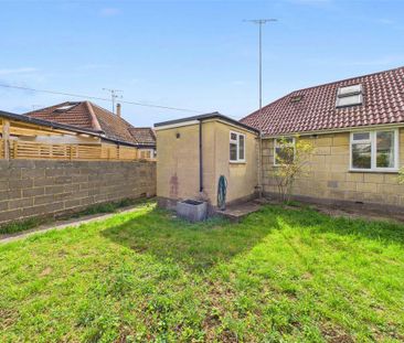 3 bedroom bungalow to rent - Photo 3