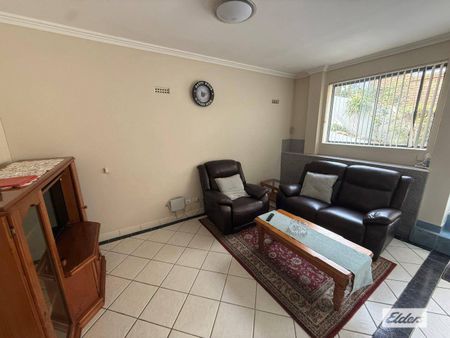 2 BEDROOM UNIT - Photo 4
