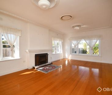 Large Family home in a prime location - Photo 2