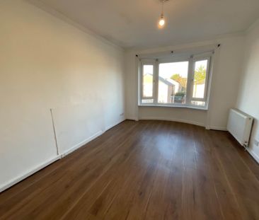 Price £895 pcm - Available Now - Unfurnished - Photo 1