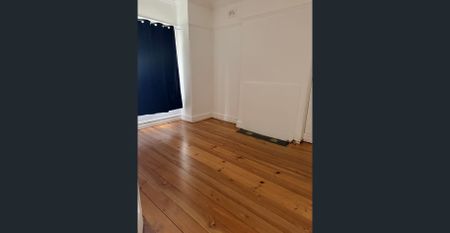 Newly painted House to rent. - Photo 5