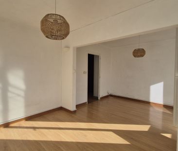 Location Appartement 4 pièces 67m² ST MARTIN D HERES 38400 - Photo 1