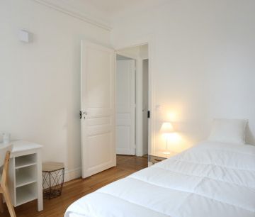 Appartement • La Plaine des Sablons - Photo 5