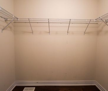 For Lease - 1330 Kestell Boulevard, Oakville, Ontario - Photo 6