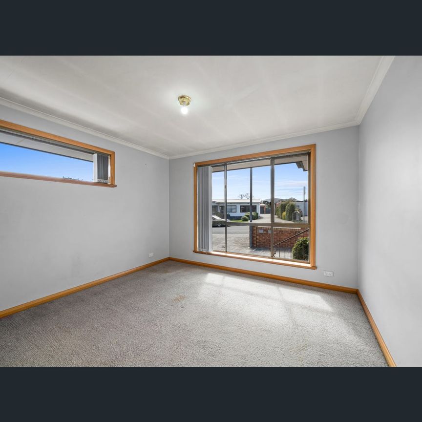 1/6 Twelfth Ave, West Moonah, Tas 7009 - Photo 1