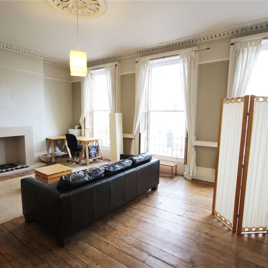 property to rent Hewlett Road, Cheltenham, Gloucestershire, GL52 - Photo 1