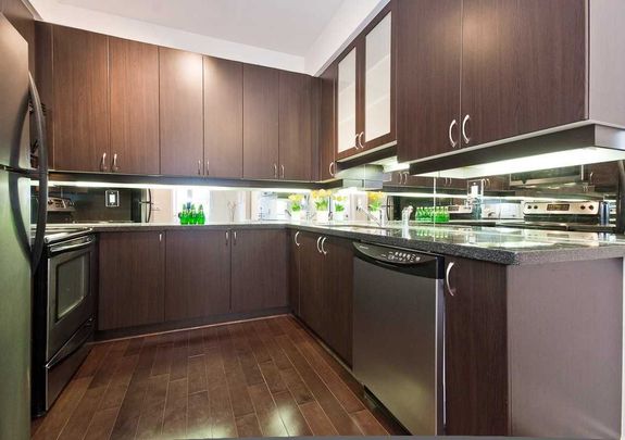 For Lease - 39 Upper Duke Crescent Unit# 102, Markham, Ontario - Photo 1