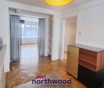 St Matthews Close, Newtown, Exeter, EX1 - Photo 3