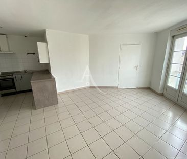 Location Appartement 2 pièces 47m² - Photo 3