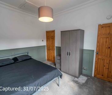 9, Gordon Street - Photo 5