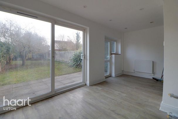 3 bedroom detached house to rent - Photo 1