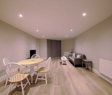 Petersfield Avenue, Slough, Berkshire,SL2 - Photo 2