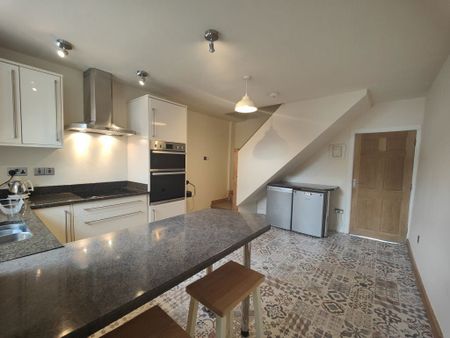 Terraced House in 1 Crosby Terrace Kirkby Thore C10 1UF - Photo 2
