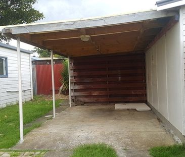 Manurewa - 1 separate Bedroom - 1 Carport Park - Photo 3